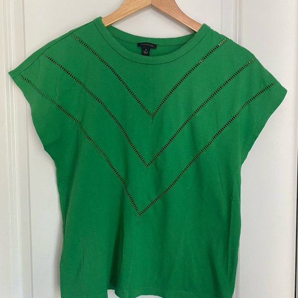 Ann taylor green chevron cut out XS top - Picture 2 of 6
